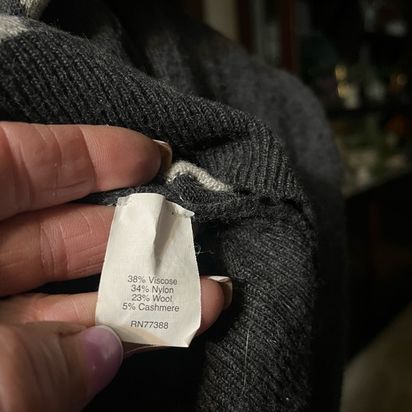 J crew argyle cashmere blend sweater/ grey/  white/ charcoal size small-like new - Picture 12 of 12